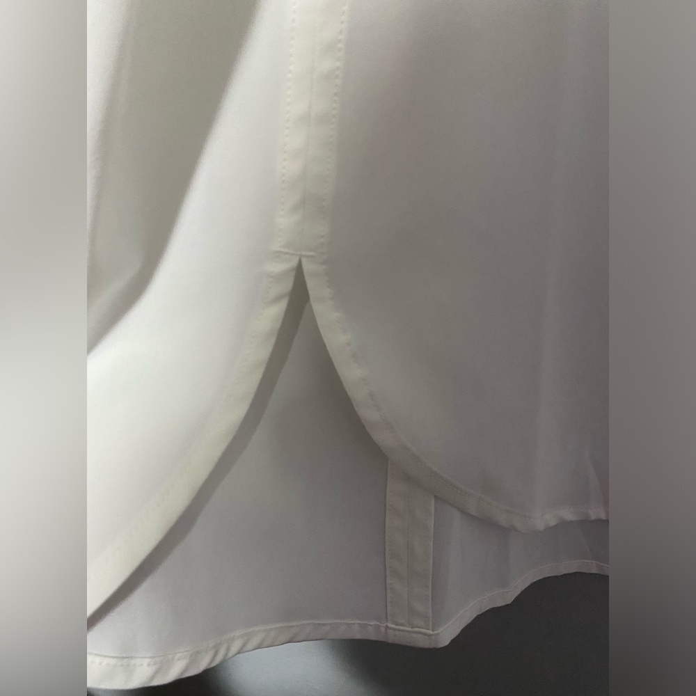 Athleta White Sleeveless Crew Neckline Lightweight Athletic Tank Top Medium - Picture 6 of 6